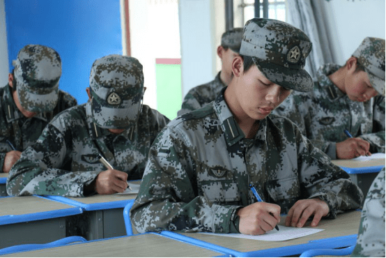 钢笔课(图2) 钢笔课(图2)