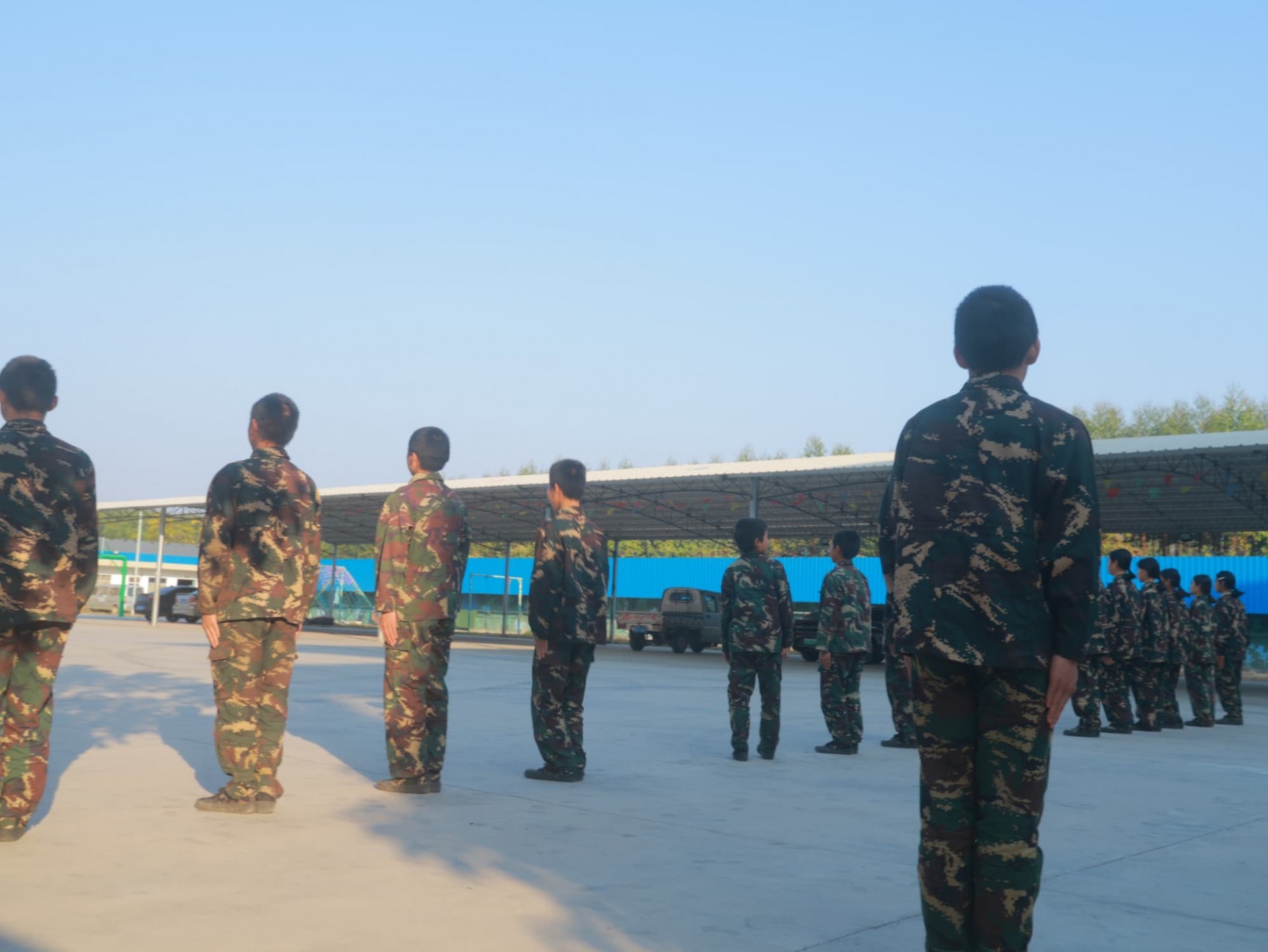 叛逆小孩管教学校常规军事训练什么样子(图3) 6H8A8725.JPG