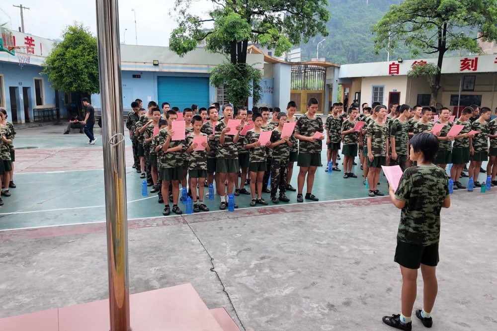 孩子进入叛逆期怎么办?听听专家怎么说 2024-07-29 083810.jpg