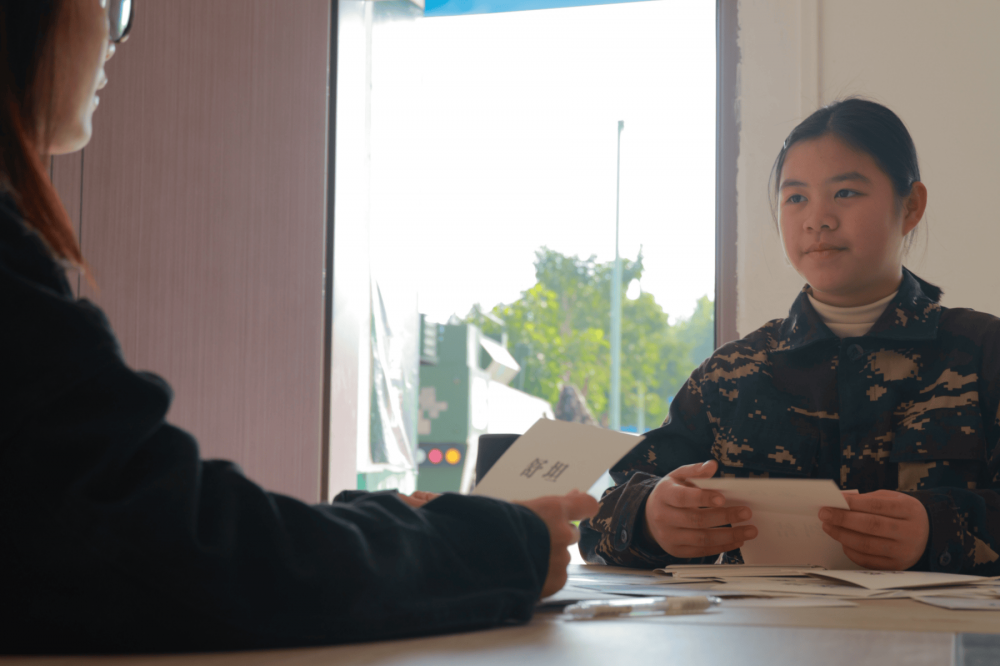初三的孩子不愿上学怎么办
